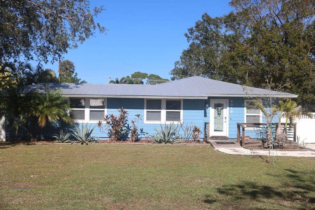 Blue Oasis An Inviting Downtown Retreat * Sarasota